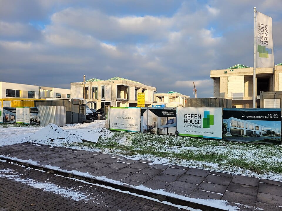 Ocieplenie domu od wewnątrz — systemy, koszty i wady